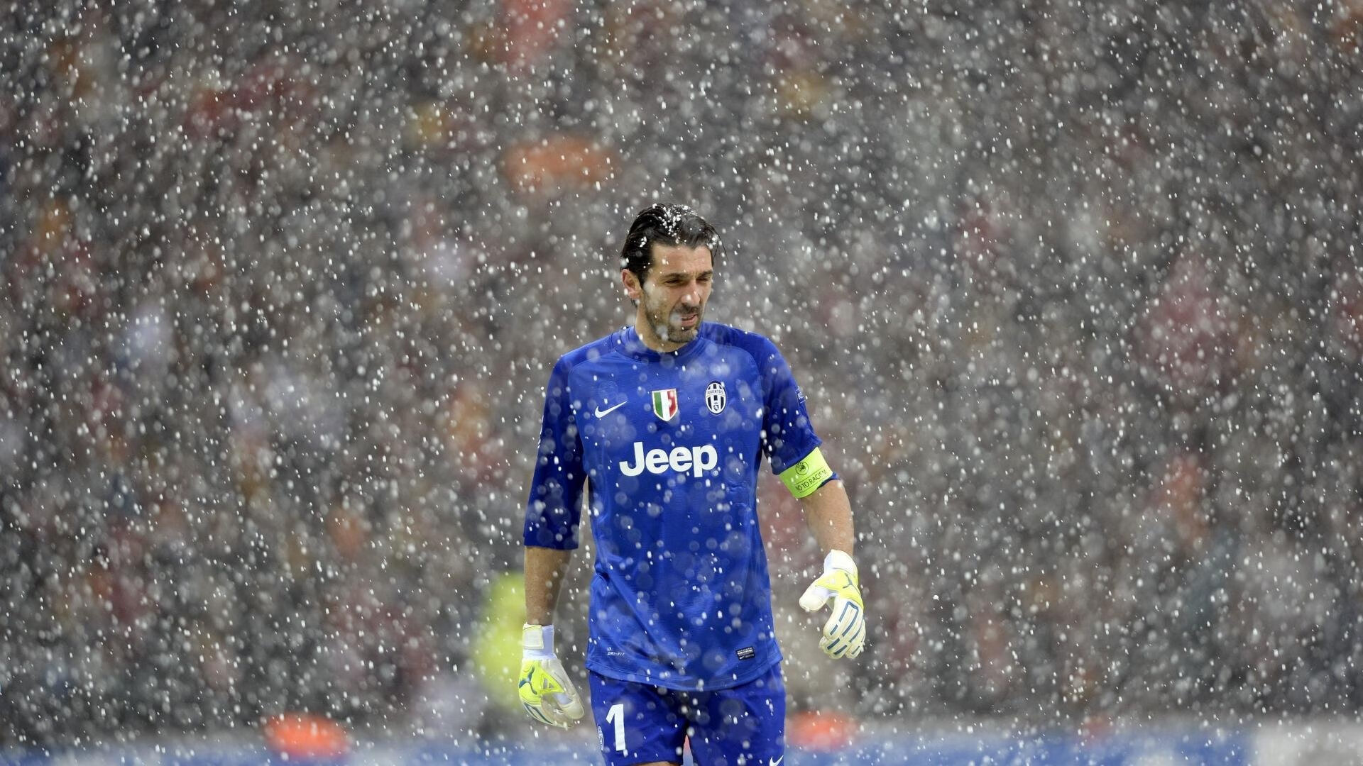 火箭训练场安装智能检测设备监测状态，火箭检测站